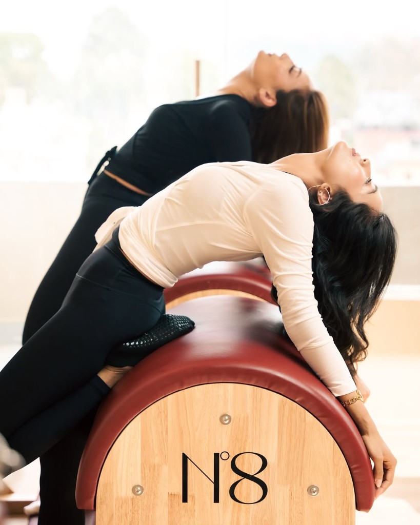 Ladder barrel stretch with N°8 equipment